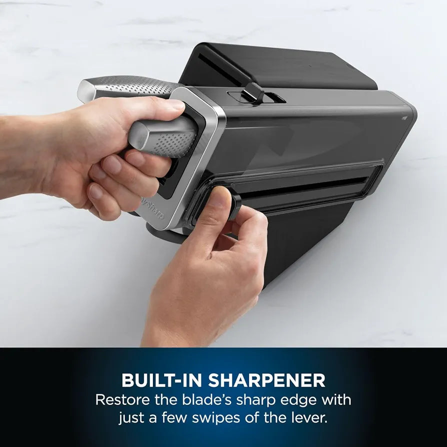 Ninja StaySharp 6-Piece Knife Set With Integrated Sharpener - Chef, Slicing, Bread, Utility, Paring Knives and Kitchen Scissors - Stainless Steel, Charcoal K62006EUUK