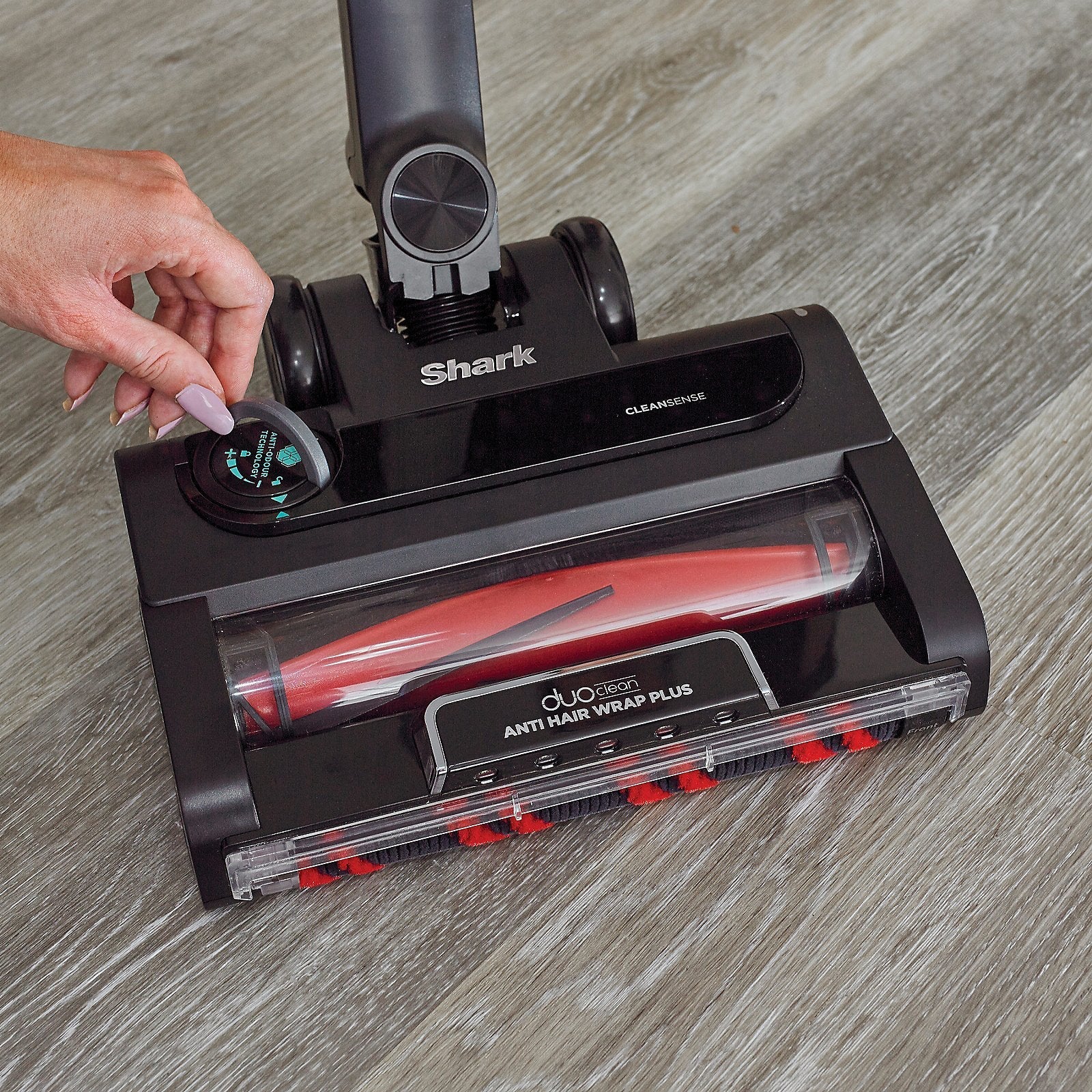 Shark Stratos Cordless Vacuum w/ Anti Hair Wrap & Clean Sense IQ IZ400UKT