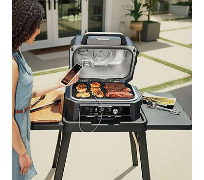 Outlet Ninja Woodfire Pro Connect XL Electric BBQ Grill & Smoker